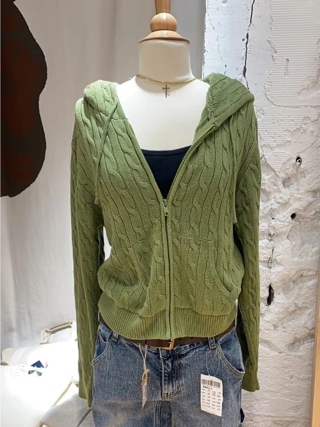 

Зеленый свитер-кардиган с узором «косичка», весенний, с длинными рукавами, на молнии, с капюшоном, женское пальто, однотонный, простой, повседневный, в стиле преппи, свитер.
