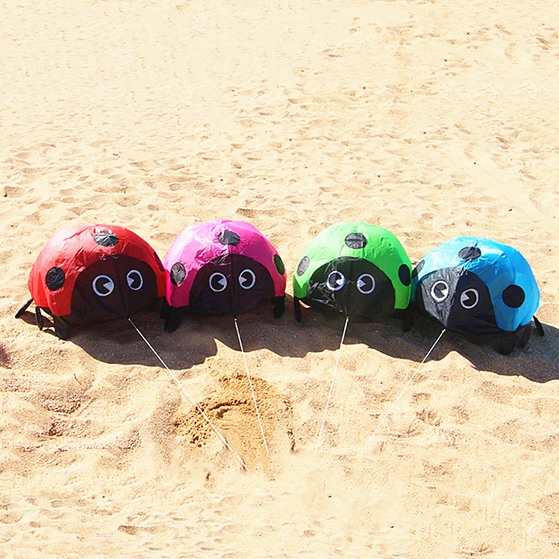 ว่าวปลาหมึก ว่าวปลาบิน ว่าวเป่าลม ว่าวเต่าทอง ว่าวผ้าไนลอนนุ่ม ว่าวรูปหมี ว่าวรูปเพนกวิน โรงงานผลิตว่าว