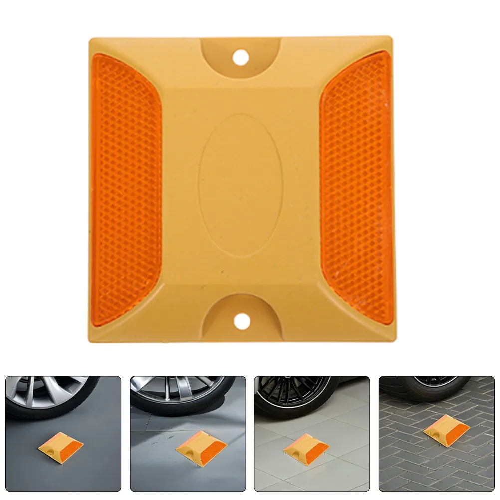 5Pcs Plastic Road Studs Reflective Single-Sided Raised Design Highway Road Markers Enhance Nighttime Visibility Reduce Speed