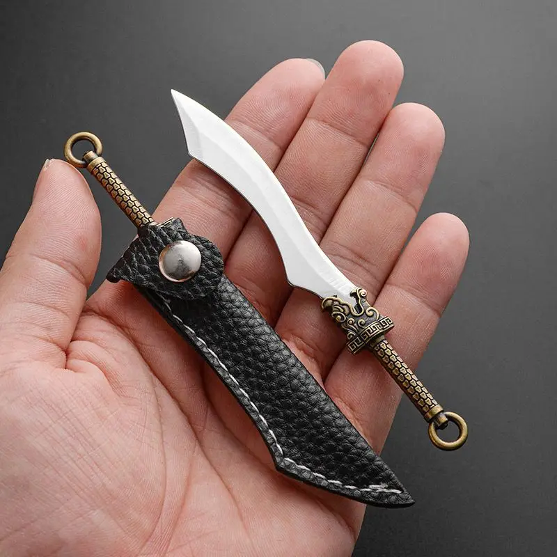 11cm Lock Knife Dragon Slaying Nine-ring Knife Swordsman Keychain Metal Material Model Pripheral Collection Crafts Gift Toys Kid