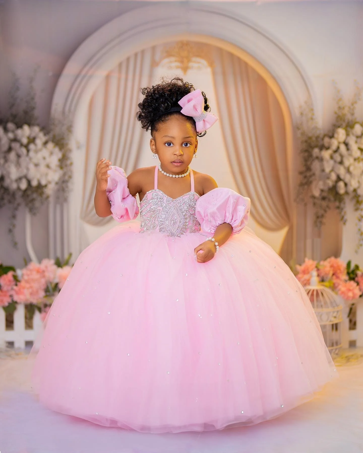 

New Tailored Pink Flower Girl Dresses Beaded Ruffles Layers Tulle Girls Pageant Dress Little Princess First Communion Dress