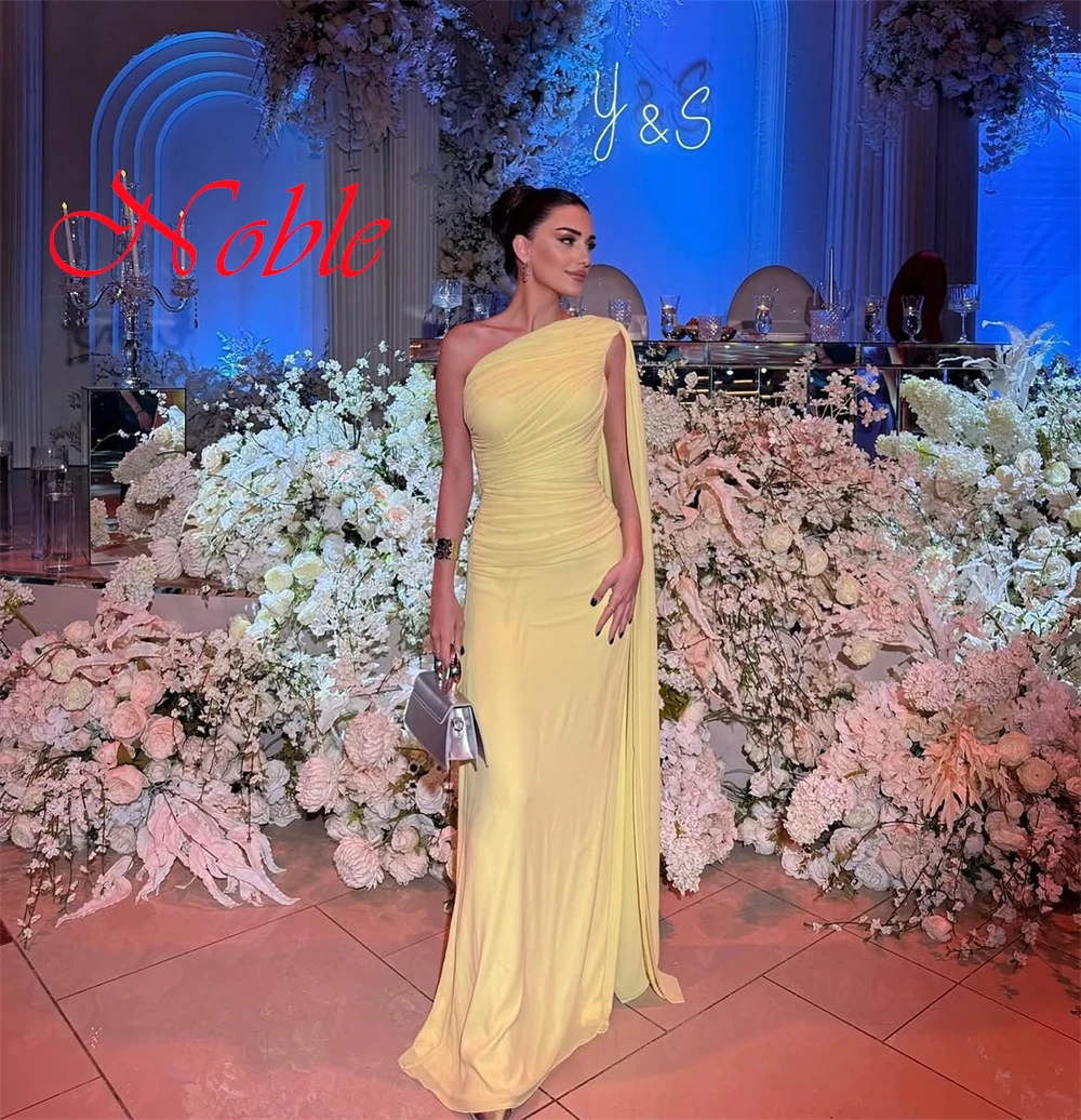 Customized Exquisite Yellow Chiffon Evening Dress High Quality One Shoulder Zipper Back Sweep Train Special Occasion Gowns