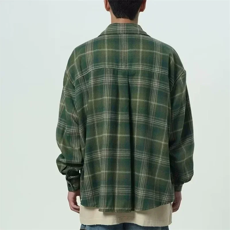 Autumn Long Sleeve Plaid Shirt For Men 2024 New Y2K Vintage Streetwear Baggy Lapel Pocket Tee Shirts Korean Fashion Blouse