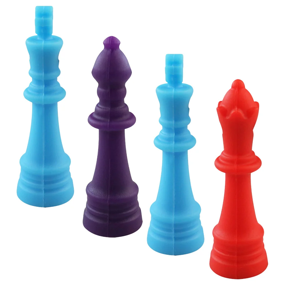 

4Pcs Baby Teething Necklace Silicone Chess Shaped Molar Teether Safe Practical Durable Fashion Design Divert Chewing Fingers