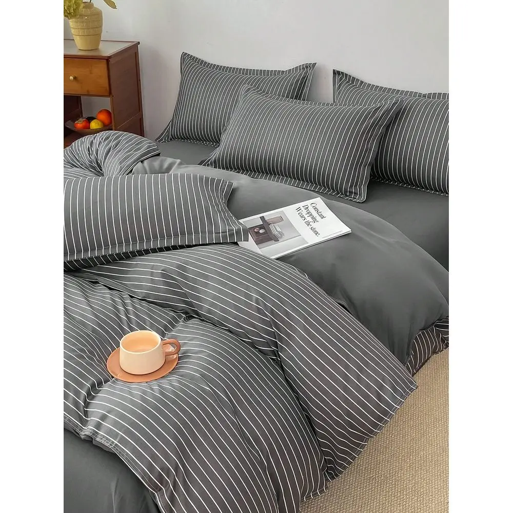 

Gray Striped Bedding Set 1 Duvet Cover, 2 Pillowcases, 1 Bed Sheet, Minimalist Elegant Style, No Filling, SkinFriendly Comforta