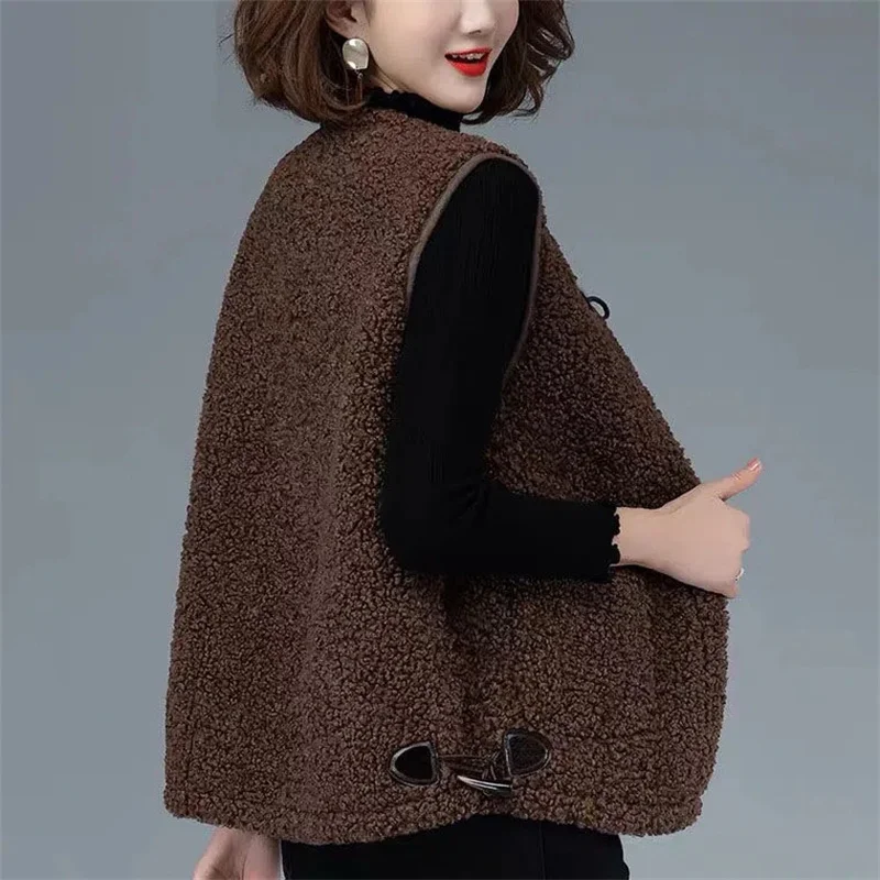 Lamb Wool Vest Women 2023 Spring Autumn New Korean Version Of The Fur All-in-one Short Section Outside The Waistcoat Vest Coat