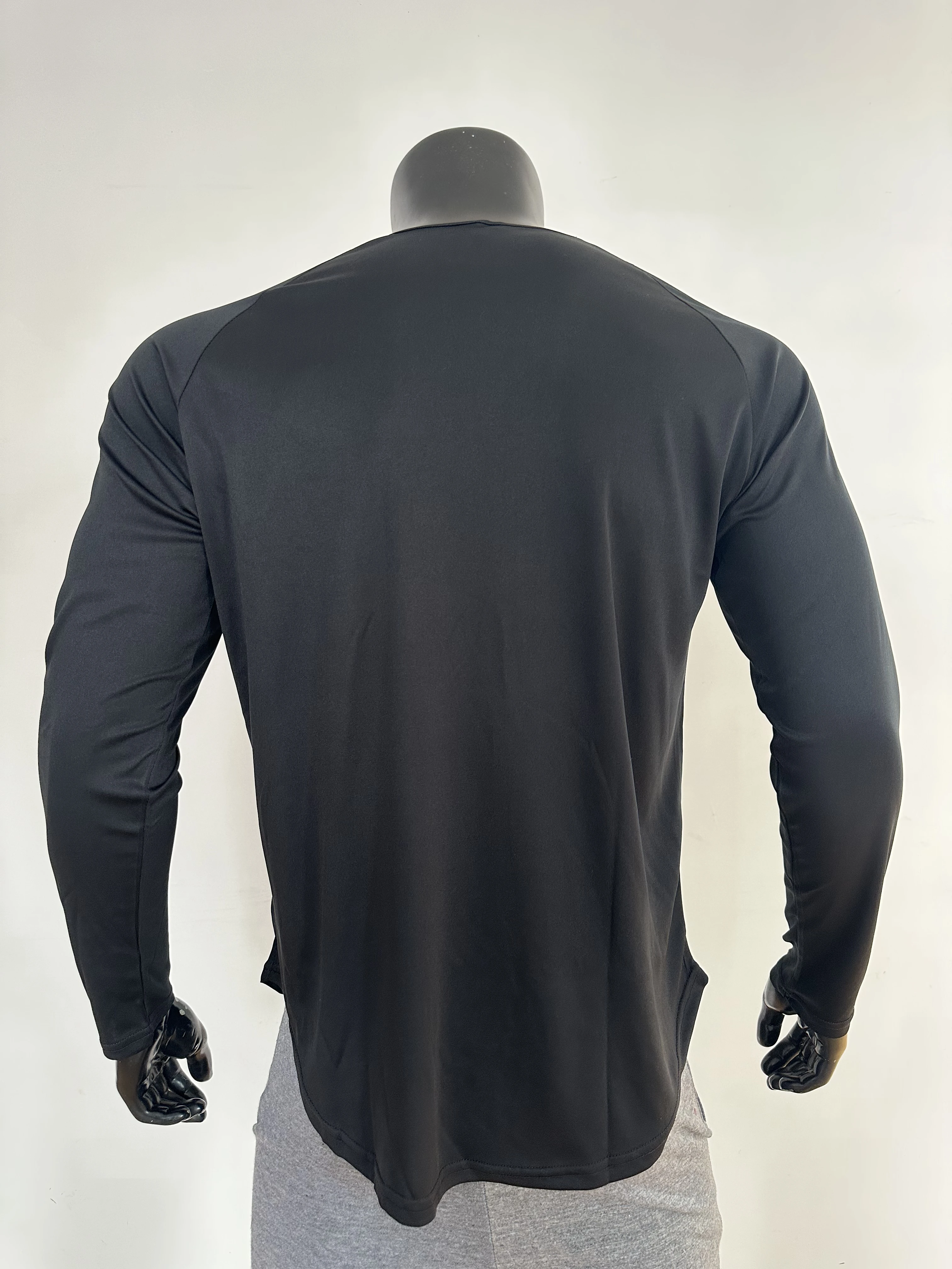 Cross border new men's four season long sleeved solid color casual round neck T-shirt for foreign trade