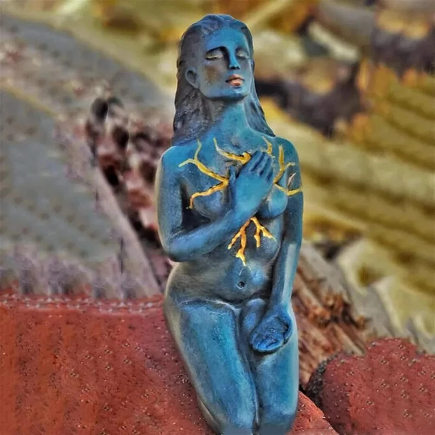 Escultura de diosa espiritual que da forma al amor propio, escultura de diosa curativa, estatua artesanal Kintsugi hecha con artesanía Kintsugi