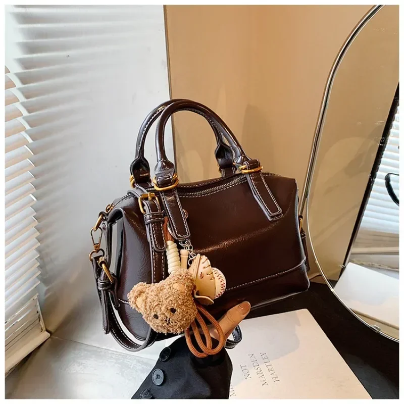 

Single Shoulder Bag, High-end Retro Small Bag, Women's New Autumn and Winter Versatile Crossbody Bag, Handbag Bolso Crossbody