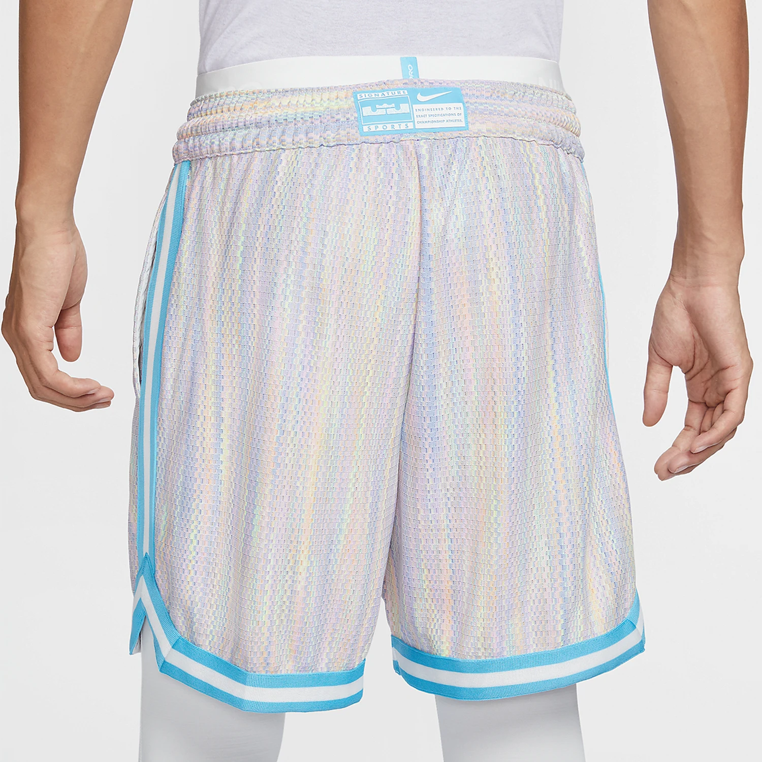 شورت كرة السلة الأصلي للرجال من Nike LeBron DNA ثلاثي الطبقات قابل للتنفس FZ1057-121