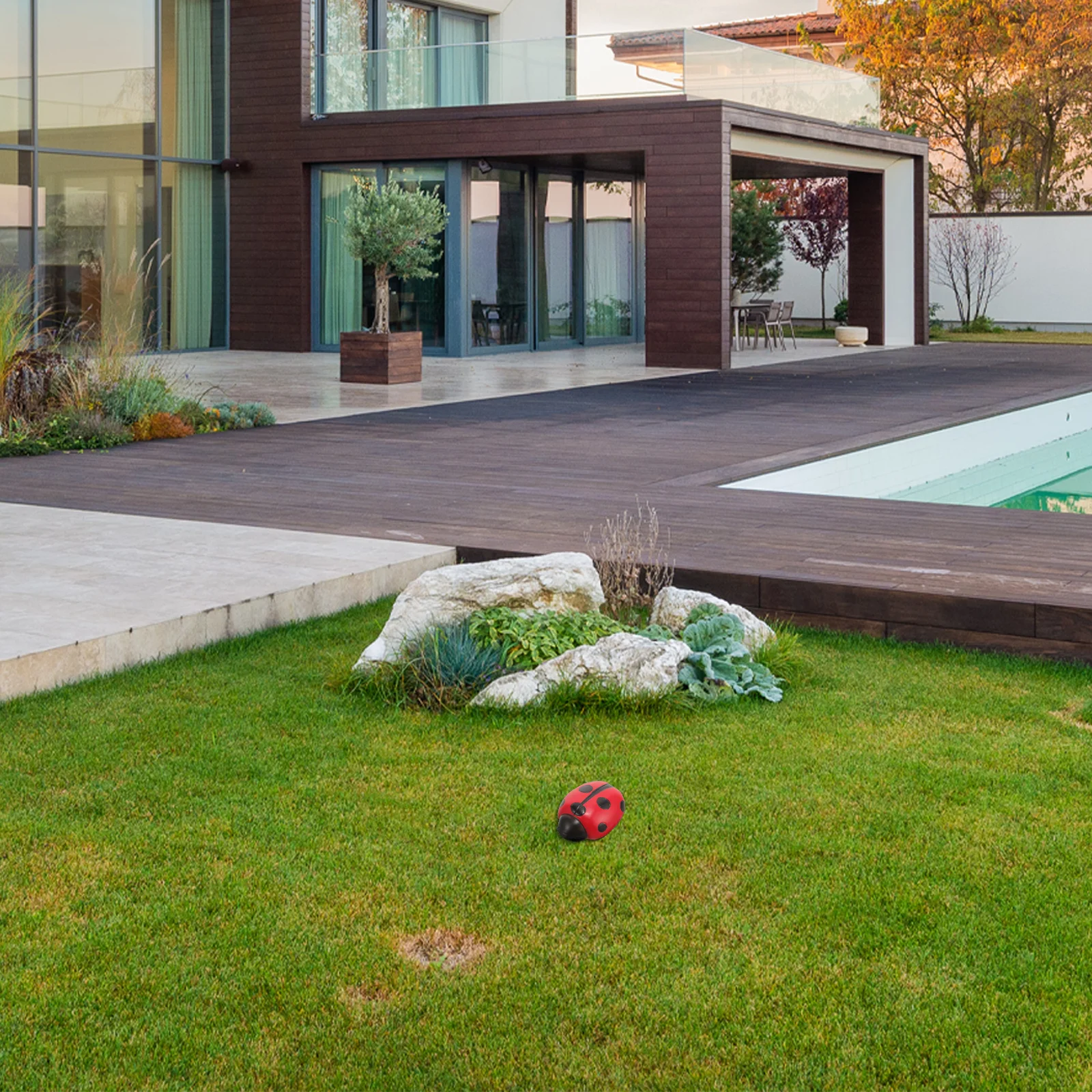 Resin Stone Key Hider Outdoor Waterproof Storage Box for Front Yard Backyard Home Security Solution Fake Rocks