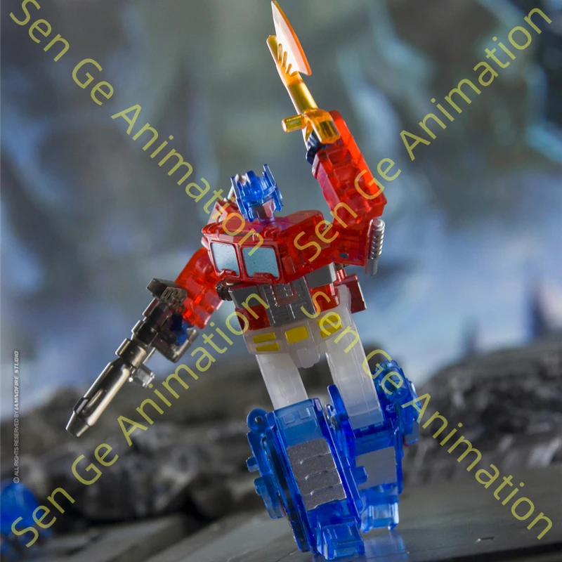 

[24 Hours Shipping] Doctor Wu Small Proportional Deformation Toy Color Transparent OP Energy Axe