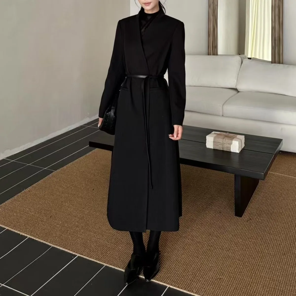 BJTZ Giacca da ufficio con scollo a V da donna Temperamento di media lunghezza per donna 2025 Primavera Autunno Nuovo soprabito femminile a maniche lunghe in tinta unita