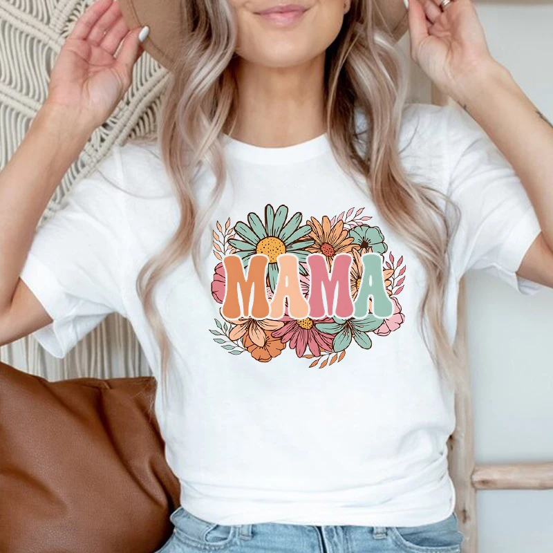 Retro Flower MAMA Graphic T Shirts Women Mothers Day Gift for New Mom Cute Mama T-shirt Leopard Lightning Mama Crew Neck T-shirt