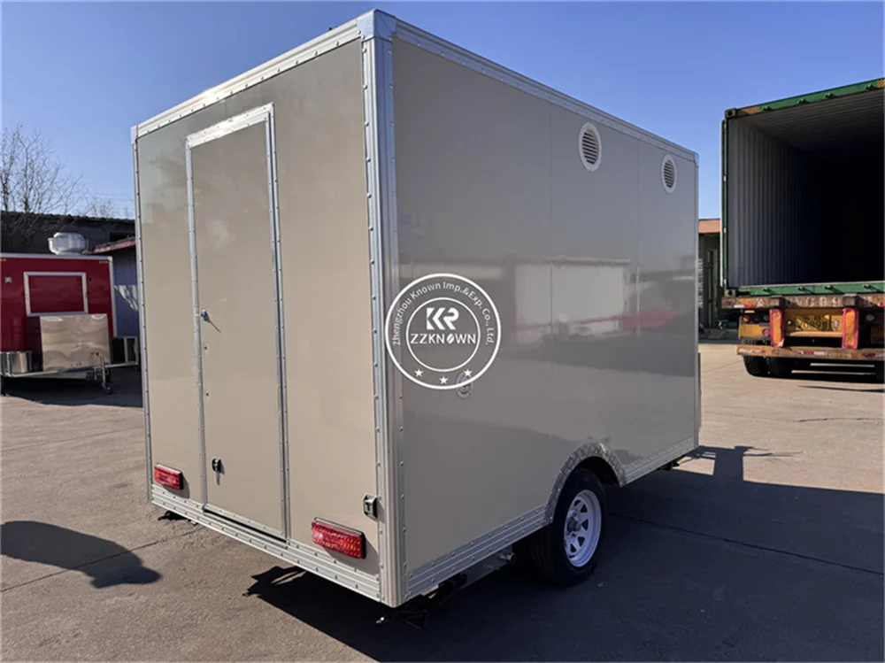 Carrello per hot dog all'aperto Rimorchio per alimenti mobile Snack di strada Chiosco per caffè Carrello per alimenti commerciale Cucina mobile Completamente attrezzata