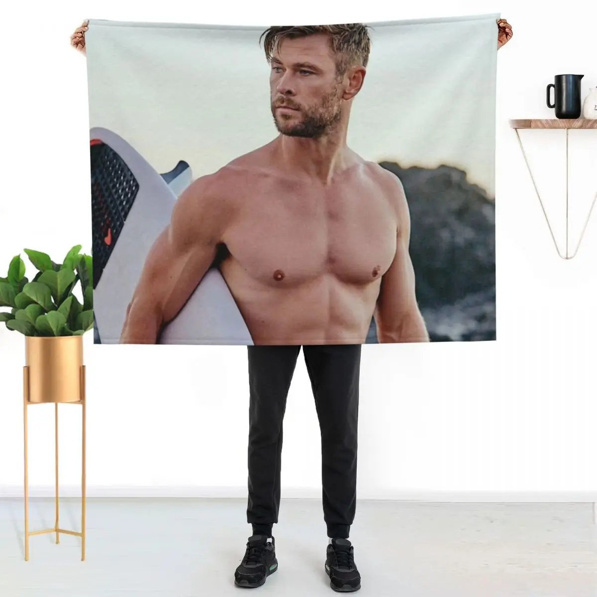 

Chris Hemsworth Throw Blanket All Season Lightweight Soft Blanket for Bed