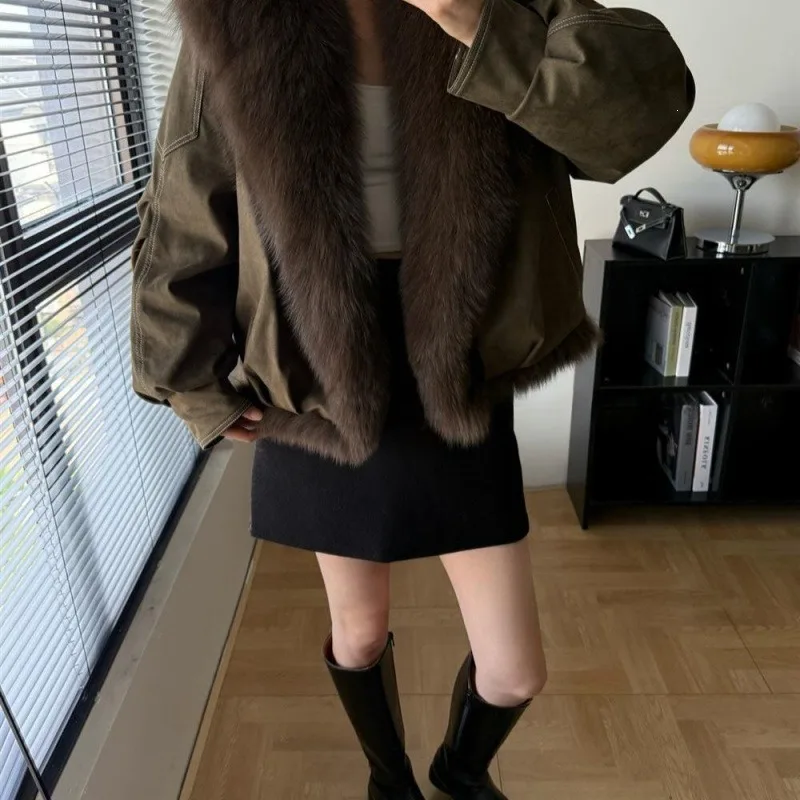 2026 Winter New Women's Jacket Locomotive Short Coat Fox Fur Coat Female Parker Thicken Down Cotton Padded Jacket Streetwear