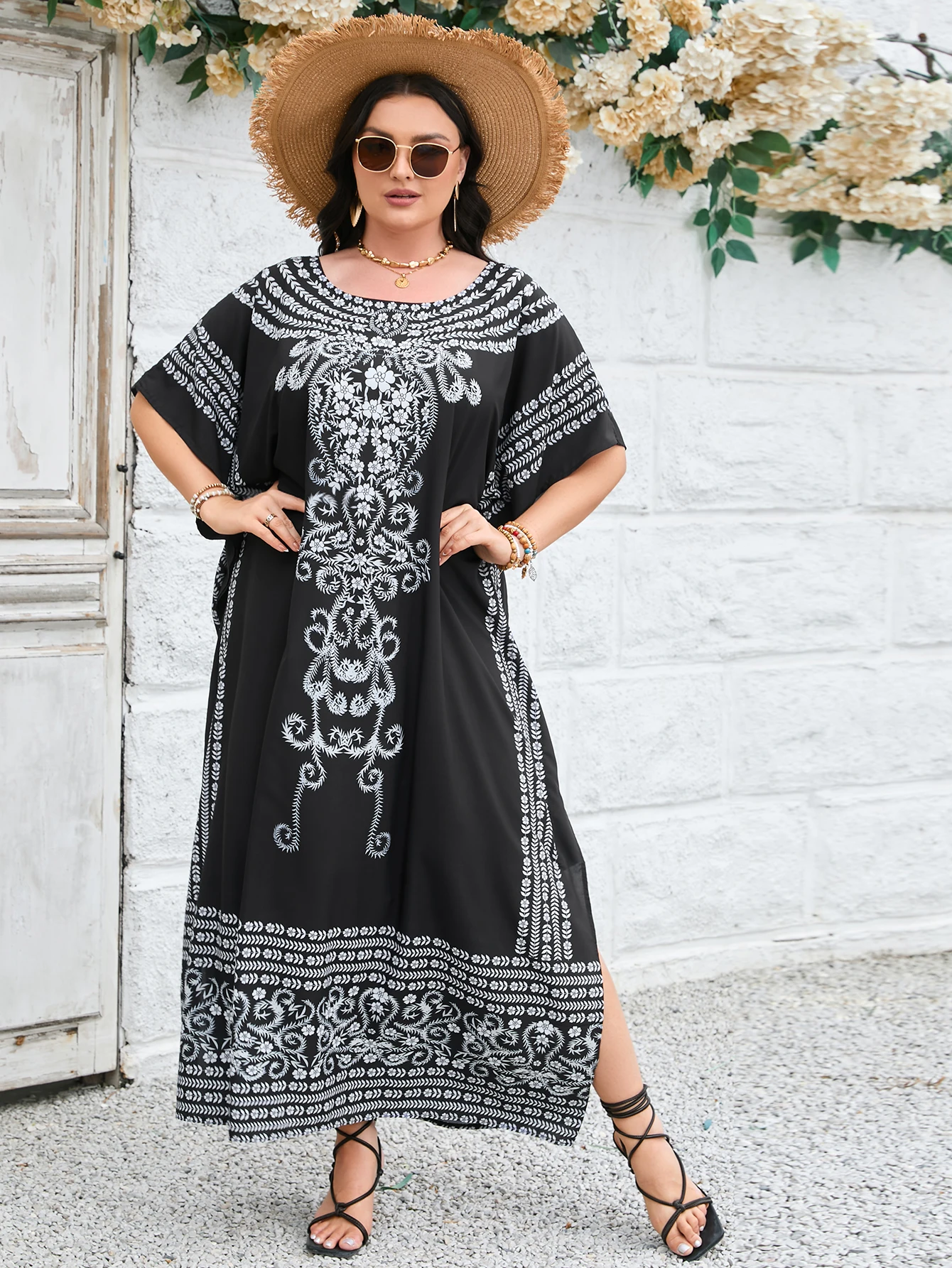 Plus Size Boho Cover Up, damskie Plus krawat Dye i wzór serca rękaw w kształcie skrzydła nietoperza dekolt Maxi okrycie plażowe do góry