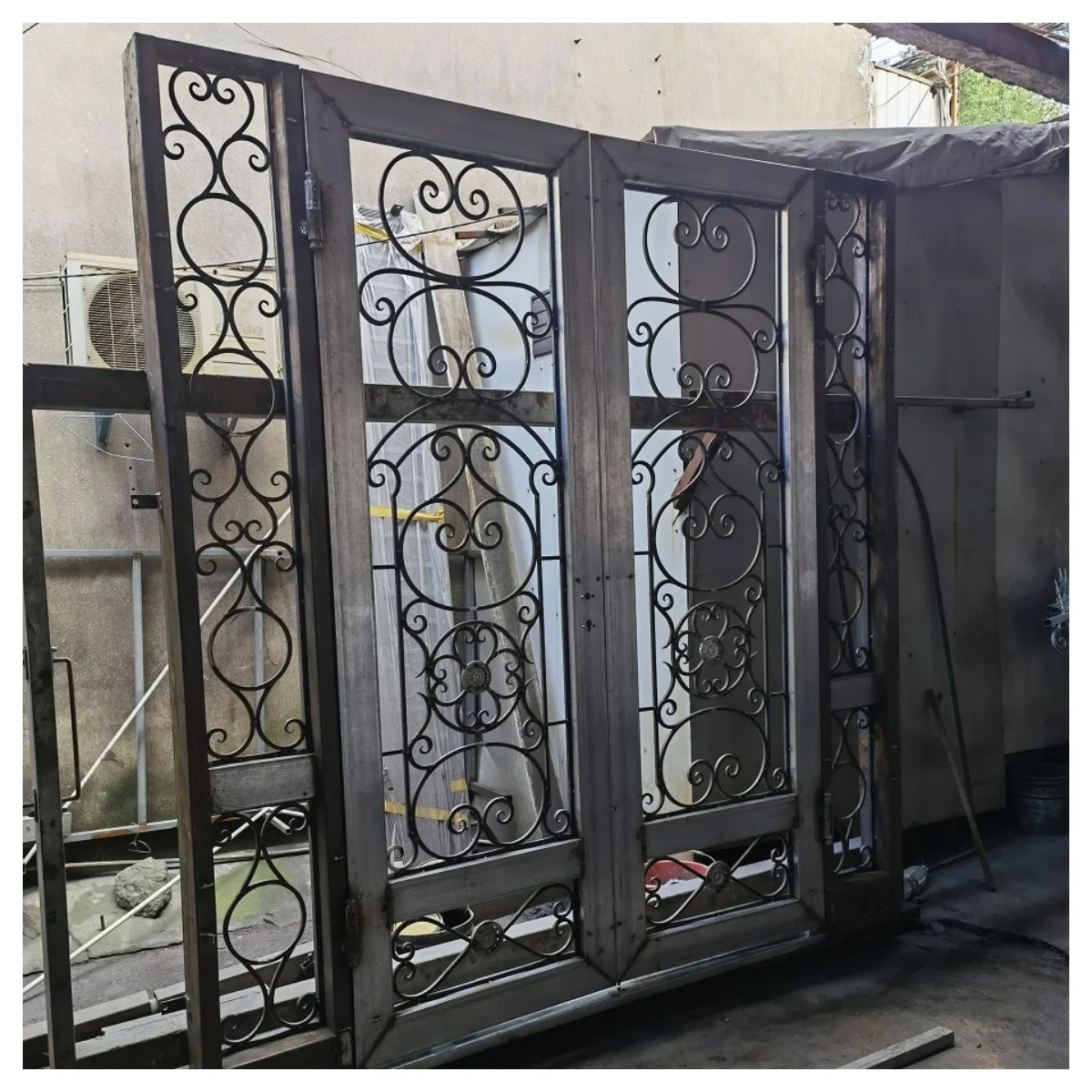 

China Home Arched Single Double Main Entrance Front Entry Latest Design Black Wrought Iron Double Door