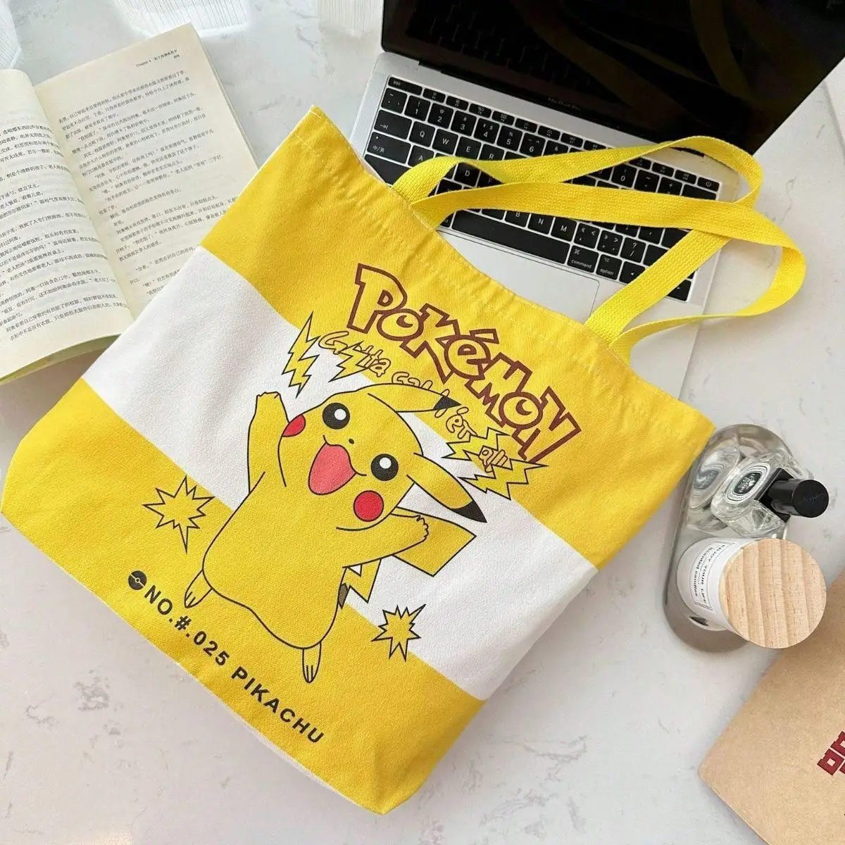 Pokemon Pikachu Tutoring Bag, Handbag, Canvas Bag, Carrying Bag, Single Shoulder Bag, Men's and Women's Tutoring Bag