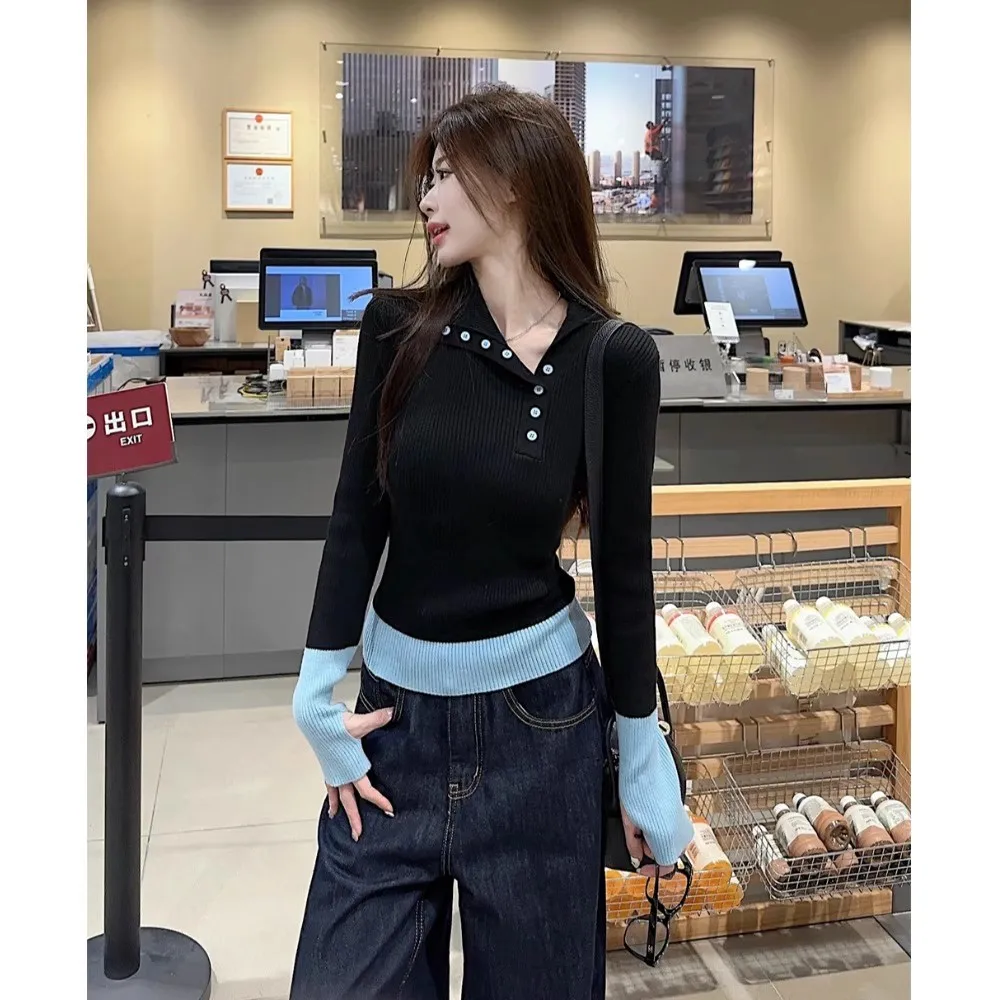 스몰 니치 디자인, 컬러 블록 스플라이싱, 대각선 라펠 니트 베이스 셔츠, 여성용 가을 슬림핏, 이너 긴팔 탑