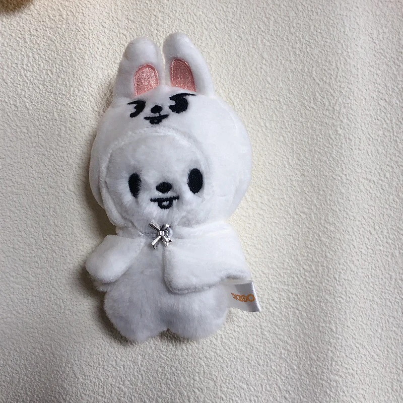 SKZ Seoul FM Field Week Same SKZOO 12cm Doll Cloak Doll Keychain Fang Can Little Doll Doll Fan Gift
