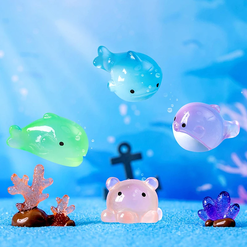 Micro Landscape Creative Cute Fluorescent Whale Octopus Marine Animal DIY Decorative Accessories Resin Trinket