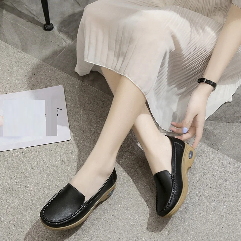 Women's fashion leather Pumps shoes mother Slip On casual single shoes Women Breathable Shoes Female Platform Nurse Work Shoes