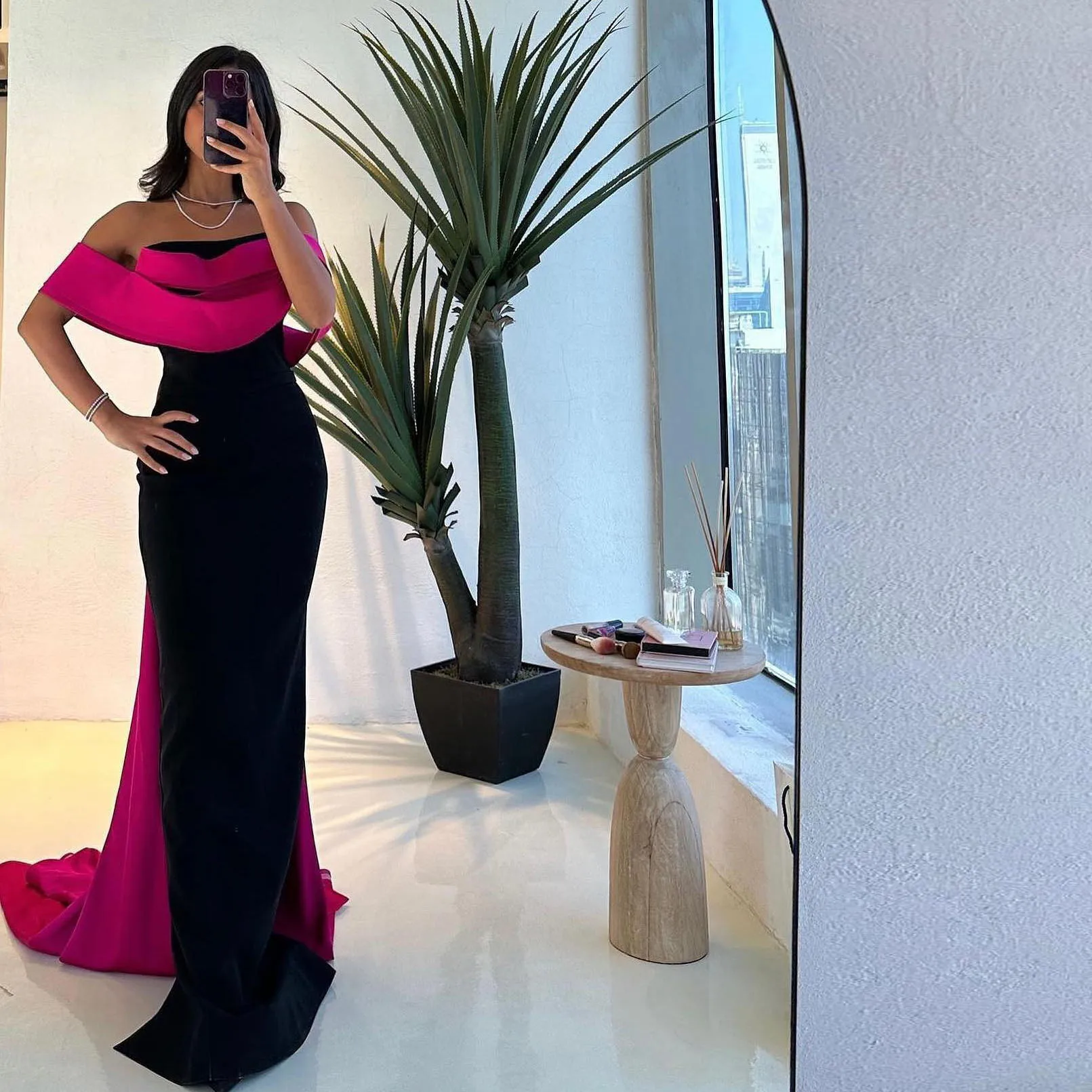 New Couture Contrast Colored Mermaid Long Evening Dresses Fuchsia And Black Stretchy Arabic Evening Gowns Wedding Guest Dress