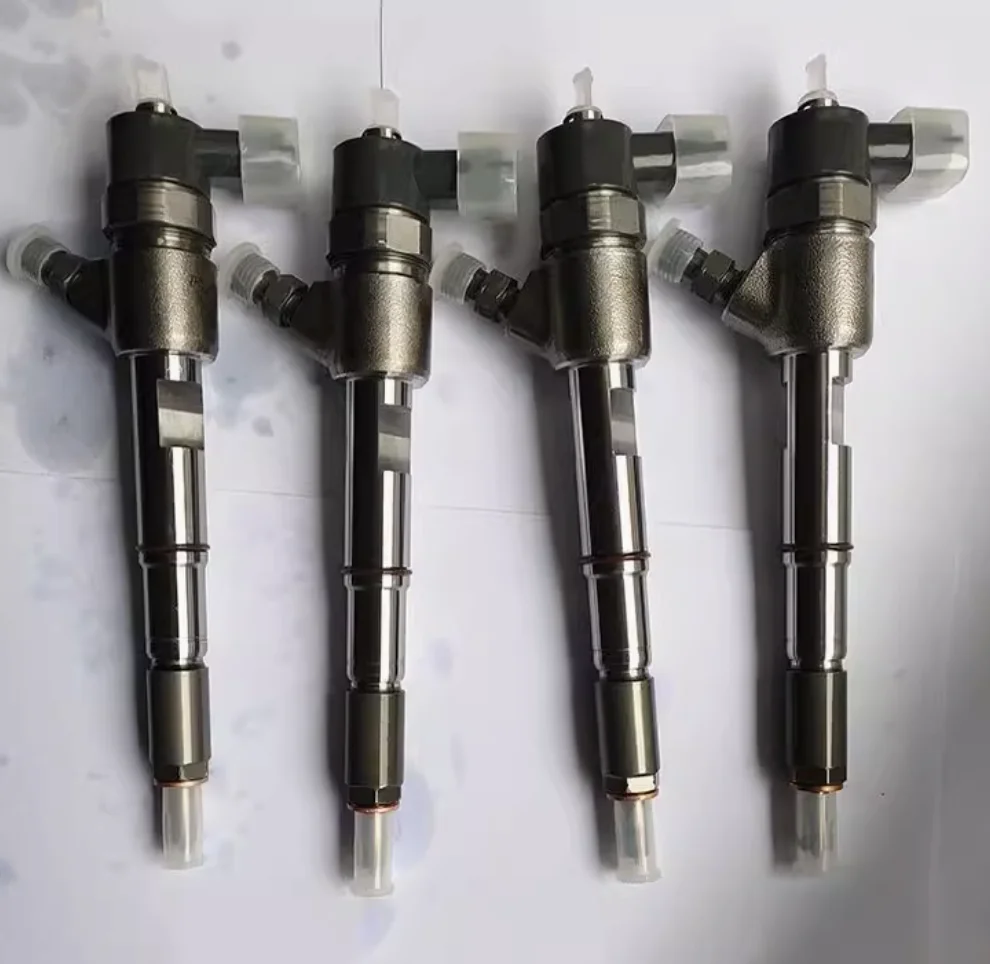 4pcs fuel Injector Injection Valve for Chinese SAIC Maxus T60 2.8 engine Auto car motor parts C00093480