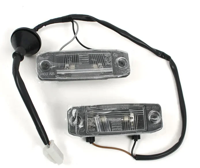 

92501-A4000 92501A4000 92501 A4000 Brand New Genuine License Plate Lamp for KIA Carens 2011 2012 2013 2014 2015 2016