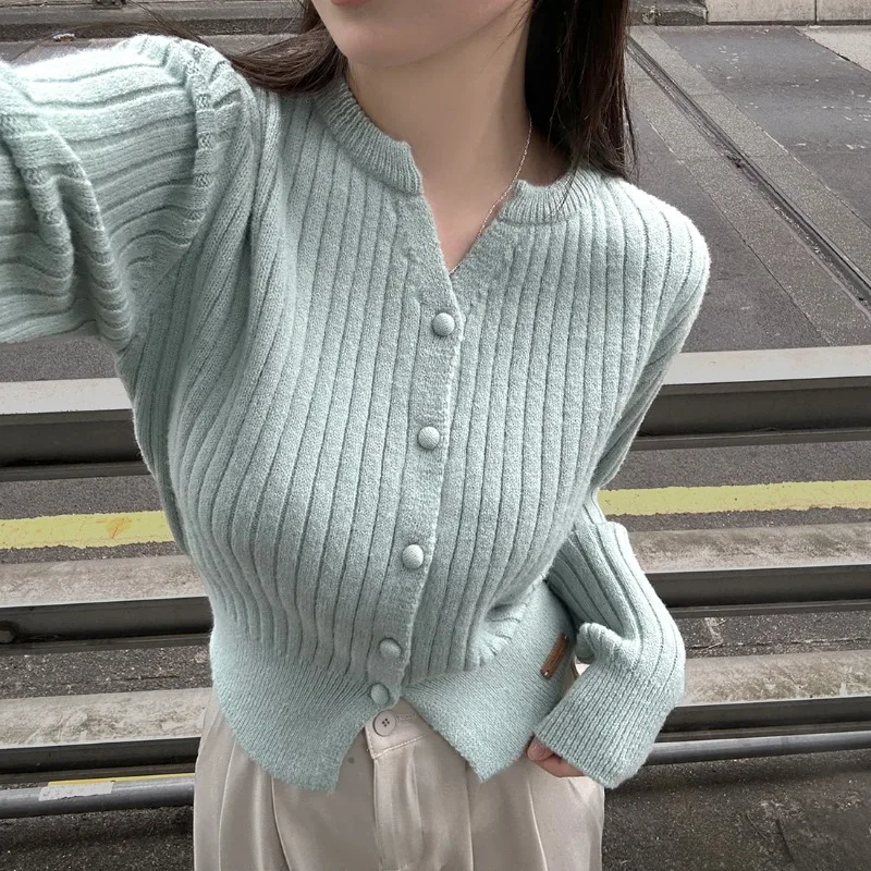 

REALEFT Autumn Winter Single Breasted Women's Cardigan Solid Long Sleeve V-neck Knitted Korean Short Sweaters Female 2025 New