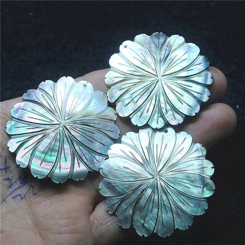 

4PCS Hot Black Lips OF Shell Pendants 50MM For Fashion Women Necklace Making Mother Of Pearl Top Selling Unique
