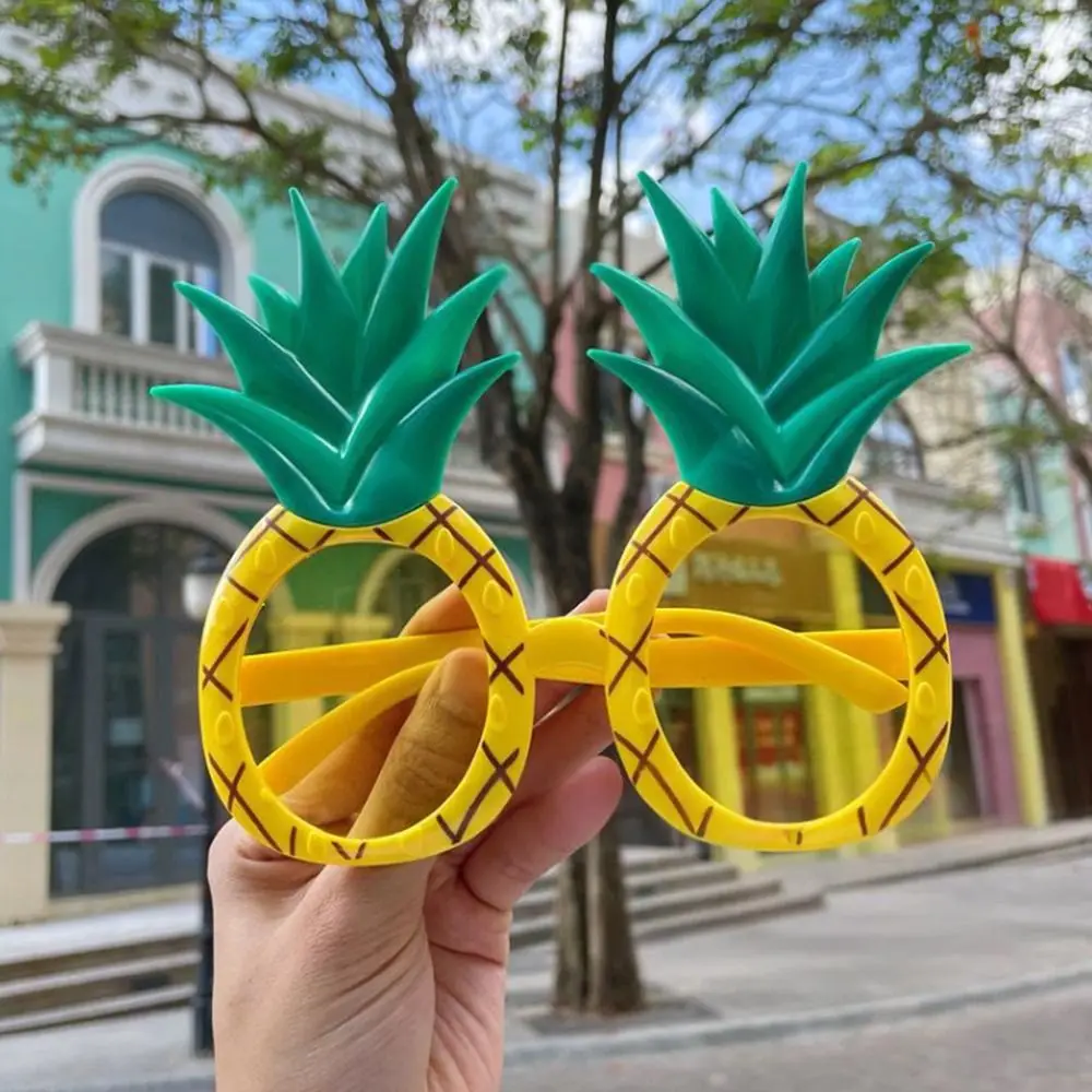 

Birthday Decoration Trendy Funny Pineapple Sunglasses Fruit Design Luau Party Props Party Shades for Women & Men