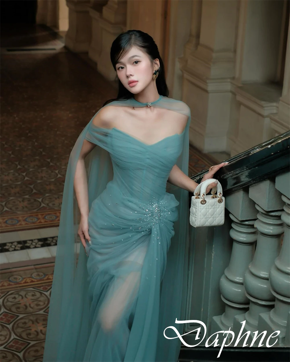 تخصيص الرسن بلا أكمام فستان كوكتيل مستقيم كريستال الحديثة فستان العودة للوطن طول الأرض الشيفون سباركلي فستان الحفلة الراقصة