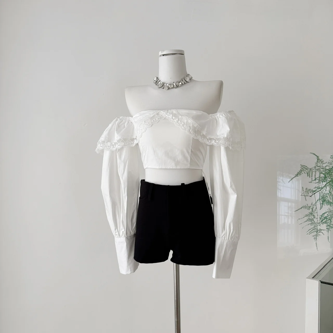 

2025 Autumn Winter Women Lace Ballet Core Crop Shirt Long Sleeve Slash Neck Blouse Shoujo Tops Design Gyaru 2000s Coquette New