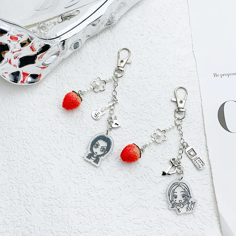 Super Cute Ai Yazawa Osaki Nana Anime Nana Hachi Matching Phone charm Heart Strawberry Pendant Keychain Y2K Handmade