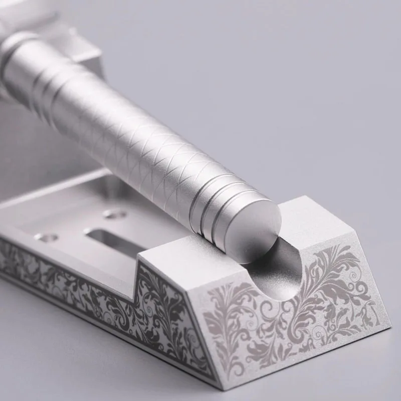 Retro Style Razor Stand Holder Aluminum Alloy Durable Rustproof Base for Manual Or Electric Razors (Razor Not Included)