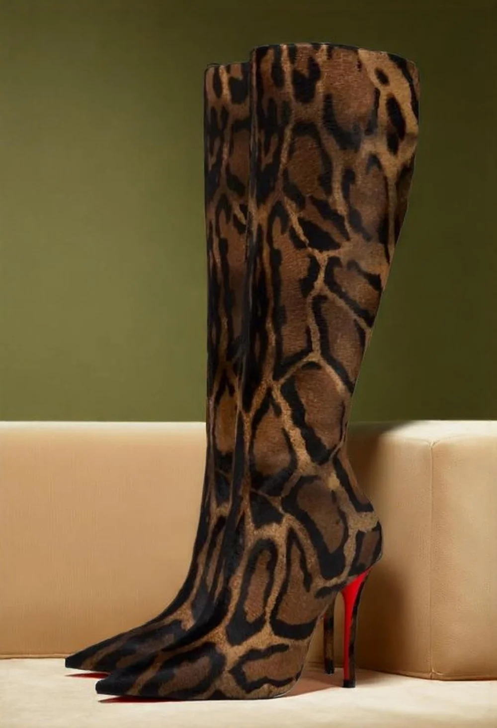 

Leopard-Print Stiletto Heel Knee-High Boots Luxe Pointed Toe Suede Bold Wild Design Edgy Style Lady Boots for Confident Outfits
