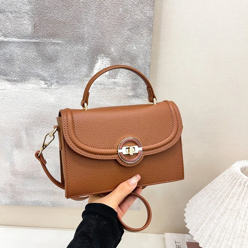 

2023 Новая женская сумка через плечо в стиле ретро, винтажная текстурированная кожаная сумка на плечо, модная пригородная сумка, элегантная женская сумка