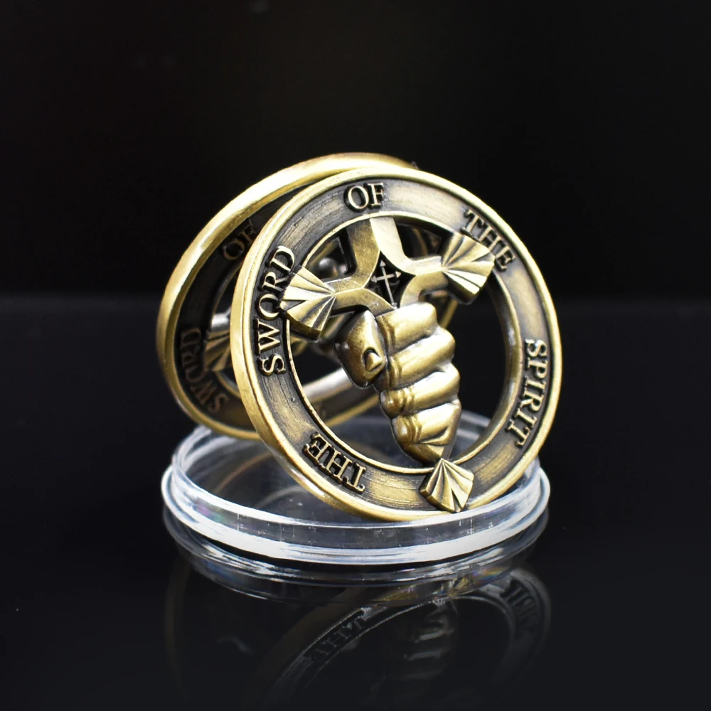 The Sword of The Spirit Coin Who Trains My Hands for War Commemorative Medal in Capsule Retro Badge Home Decoration