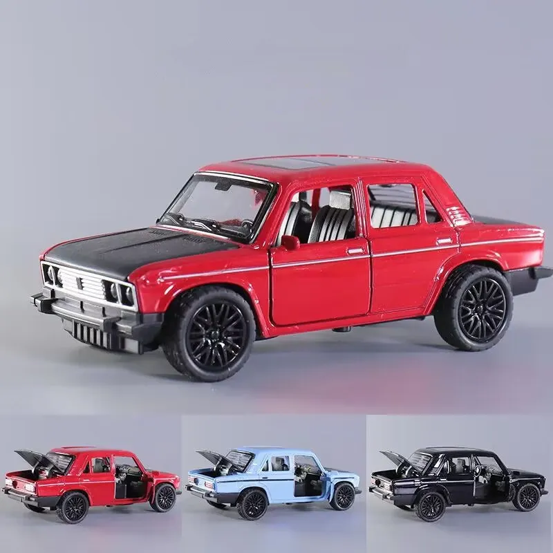 1:36 LADA NIVA Classic Car Alloy Car Diecasts & Toy Vehicles Metal Retro Car Model High Simulation Collection Toy Gift