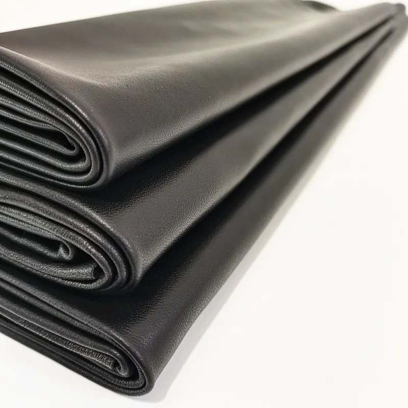 0.6 مللي متر أسود الطبقة الأولى جلد الغنم رقيقة جدا الملابس الجلدية النسيج إصلاح النسيج الجلدي بالجملة