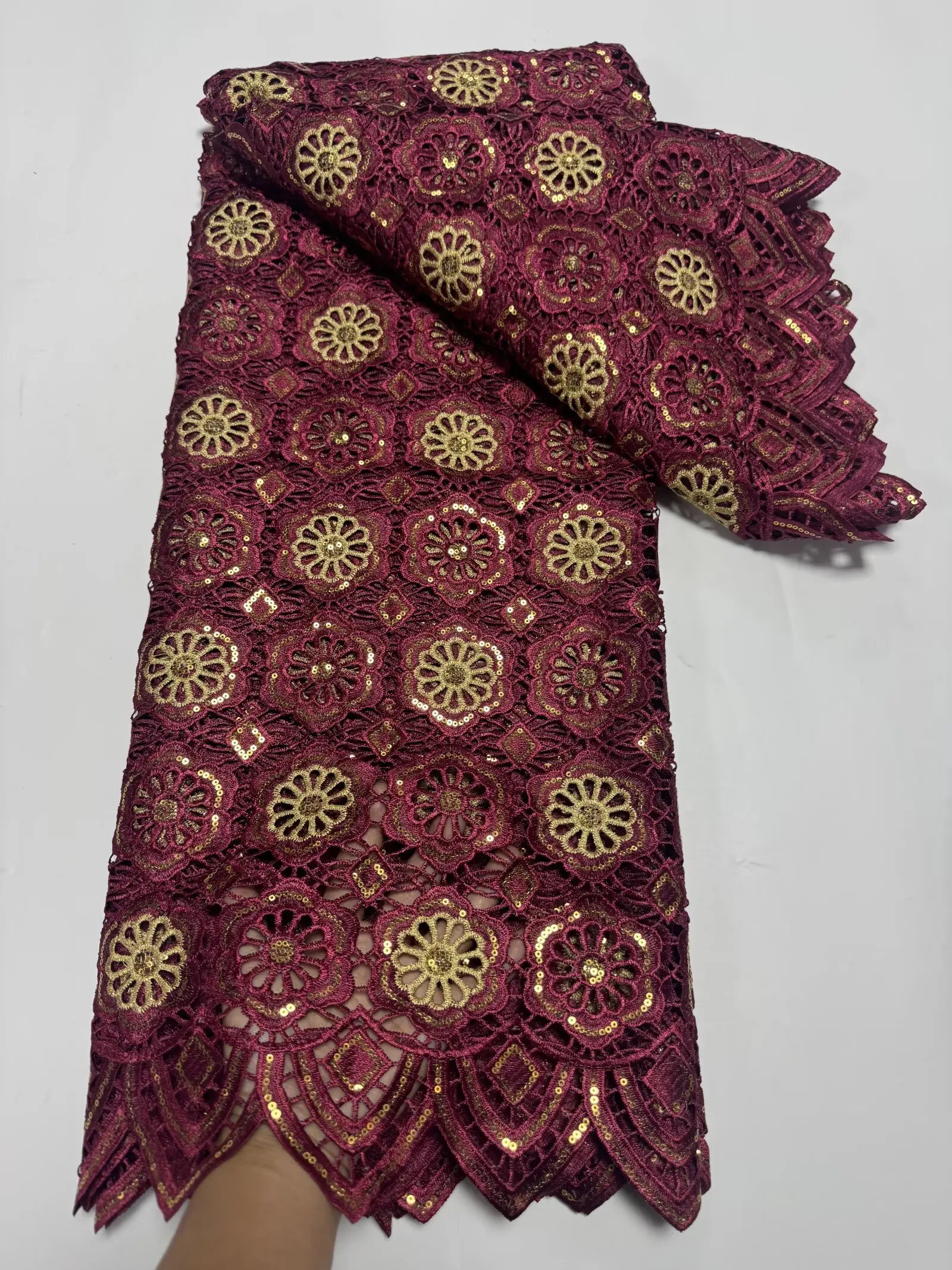 

High-End Guipure Tulle Lace Fabric with Sequins for Wedding Dresses Nigerian Latest African France Style for Brides And Parties