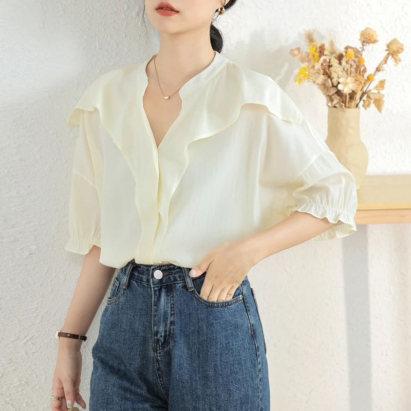 Summer Elegant Korean V-Neck Women's Blouse 2023 New Solid Fashionable Flare Sleeve Casual Office Shirts Tops Female