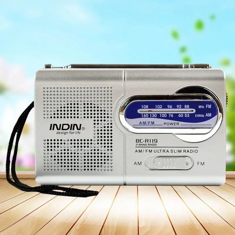 

Slim Portable AM/FM Radio with Telescopic World Antenna Mini Receiver Pocket Size