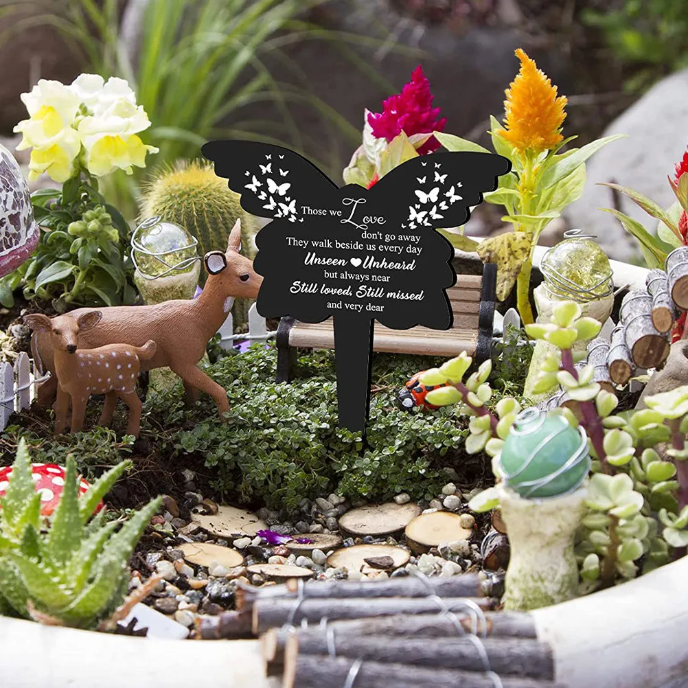Garden Stakes Decorative Lawn Decoration Butterfly Grave Marker Memorial Tombstone Decorations for Cemetery