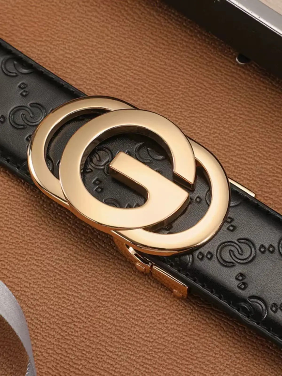 سينتو دي كورو PU masculino كومخفا دي ميتال، ماركا دي لوكسو، جينز كالسا دي ألتا كيوتيف، ماكيا، نا مودا