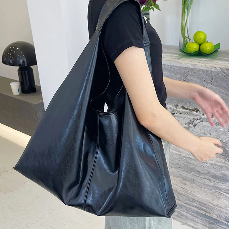 Large Capacity Tote Bags For Women Luxury Designer Handbags And Purse 2023 New In Casual Hobos Shopping Underarm Shoulder Bag