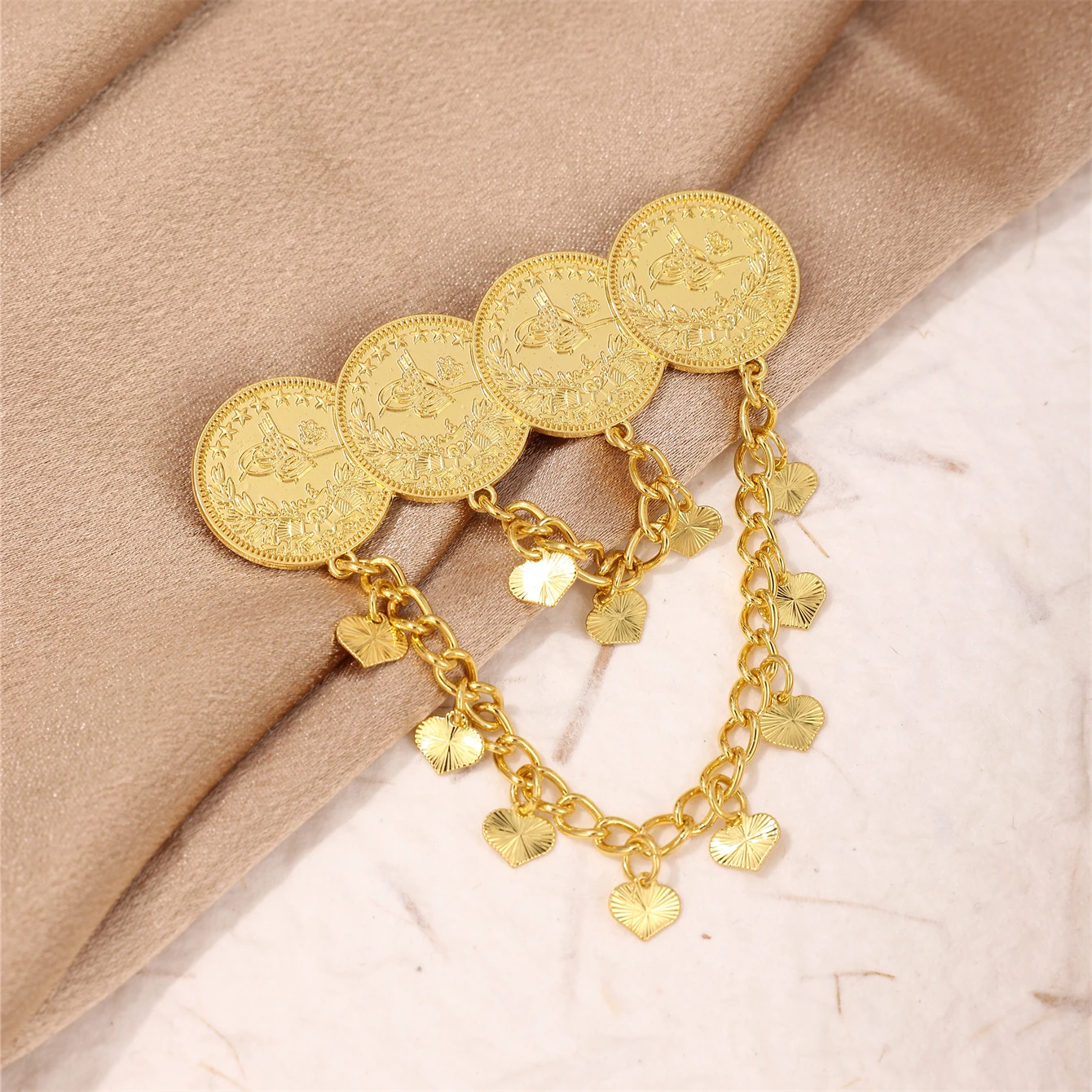 A Delicate Turkish Lady Corsage The Bride Tassel Brooch French Retro Coin Style Collar Button Clothing Accessories